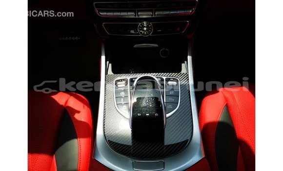 Buy Import Mercedes-Benz 190 White Car in Import - Dubai in Belait Buy Import Mercedes-Benz 190 White Car in Import - Dubai in Belait