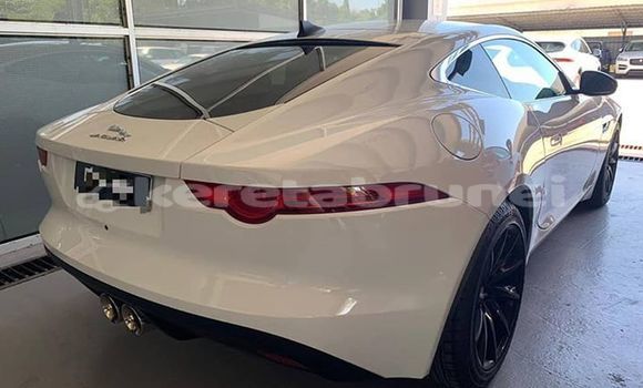 Buy Used Jaguar F-Type White Car in Bandar Seri Begawan in Brunei-Muara Buy Used Jaguar F-Type White Car in Bandar Seri Begawan in Brunei-Muara