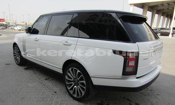 Buy Used Land Rover Range Rover White Car in Import - Dubai in Belait Buy Used Land Rover Range Rover White Car in Import - Dubai in Belait