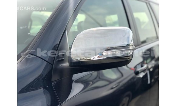 Buy Import Toyota Prado Blue Car in Import - Dubai in Belait Buy Import Toyota Prado Blue Car in Import - Dubai in Belait