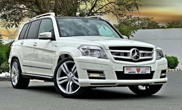 Buy Import Mercedes-Benz 190 White Car in Import - Dubai in Belait