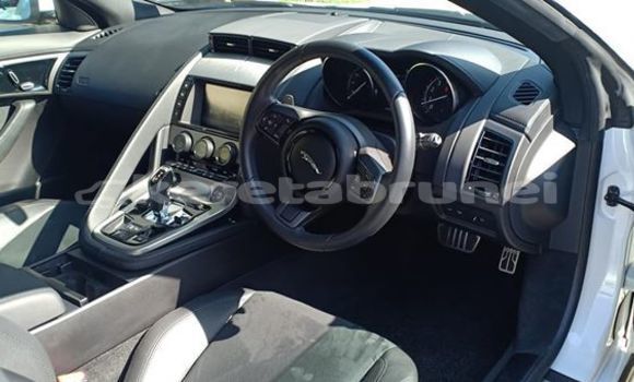 Buy Used Jaguar F-Type White Car in Bandar Seri Begawan in Brunei-Muara Buy Used Jaguar F-Type White Car in Bandar Seri Begawan in Brunei-Muara