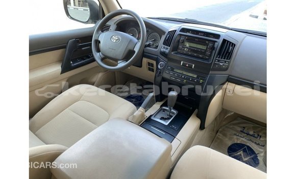 Buy Import Toyota Land Cruiser Other Car in Import - Dubai in Belait Buy Import Toyota Land Cruiser Other Car in Import - Dubai in Belait