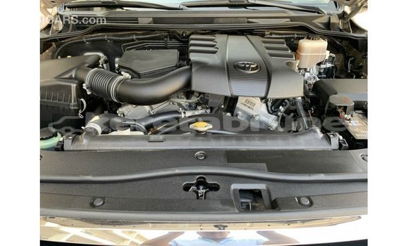 Buy Import Toyota Land Cruiser Other Car in Import - Dubai in Belait Buy Import Toyota Land Cruiser Other Car in Import - Dubai in Belait