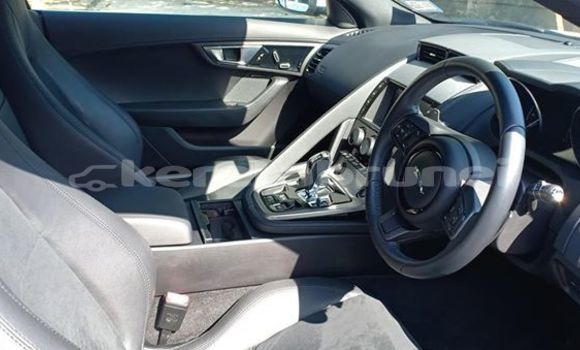 Buy Used Jaguar F-Type White Car in Bandar Seri Begawan in Brunei-Muara Buy Used Jaguar F-Type White Car in Bandar Seri Begawan in Brunei-Muara