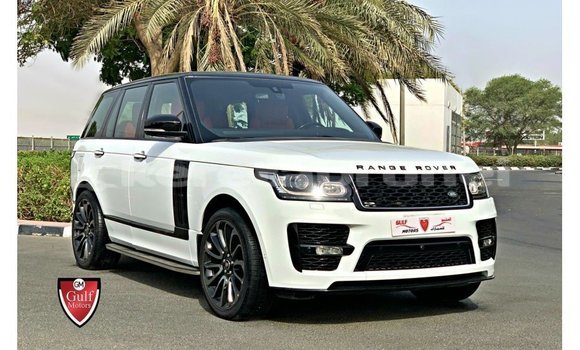 Buy Import Land Rover Range Rover White Car in Import - Dubai in Belait