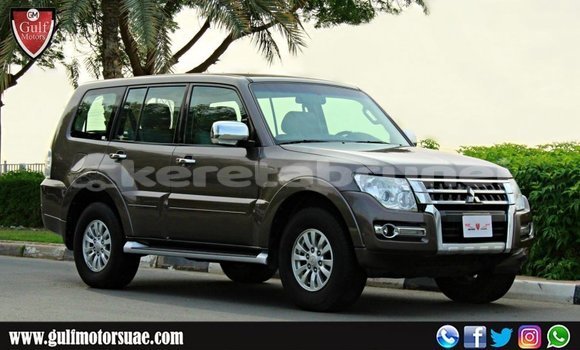 Buy Import Mitsubishi Pajero Brown Car in Import - Dubai in Belait