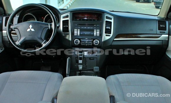 Buy Import Mitsubishi Pajero Brown Car in Import - Dubai in Belait Buy Import Mitsubishi Pajero Brown Car in Import - Dubai in Belait