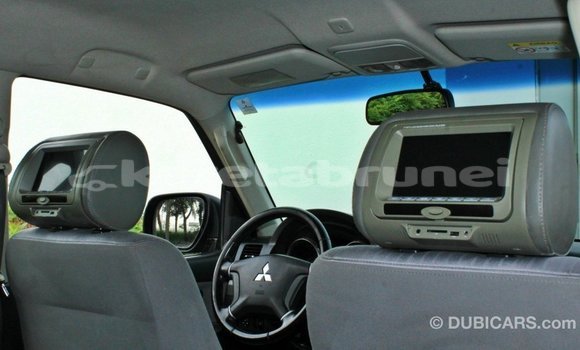 Buy Import Mitsubishi Pajero Brown Car in Import - Dubai in Belait Buy Import Mitsubishi Pajero Brown Car in Import - Dubai in Belait