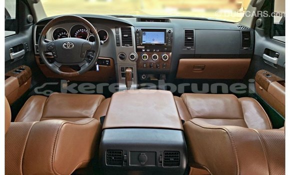 Buy Import Toyota Tundra White Car in Import - Dubai in Belait Buy Import Toyota Tundra White Car in Import - Dubai in Belait