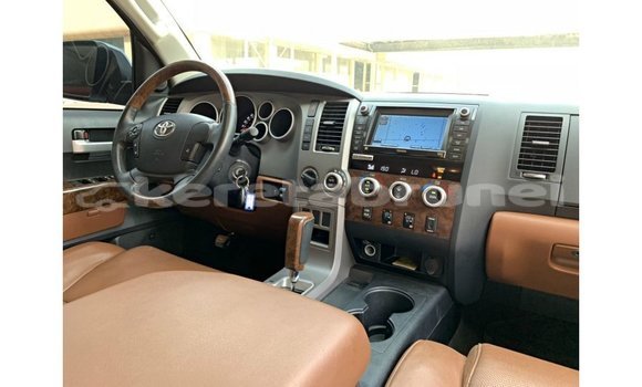 Buy Import Toyota Tundra White Car in Import - Dubai in Belait Buy Import Toyota Tundra White Car in Import - Dubai in Belait