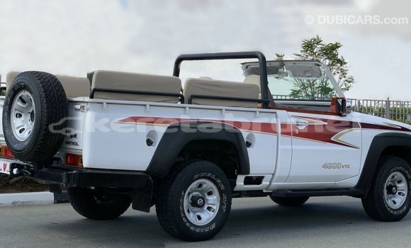 Buy Import Nissan Patrol White Car in Import - Dubai in Belait Buy Import Nissan Patrol White Car in Import - Dubai in Belait