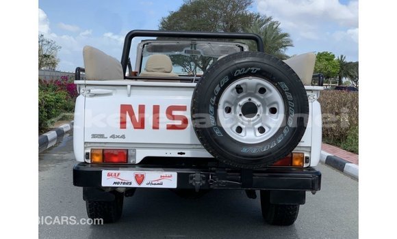 Buy Import Nissan Patrol White Car in Import - Dubai in Belait Buy Import Nissan Patrol White Car in Import - Dubai in Belait