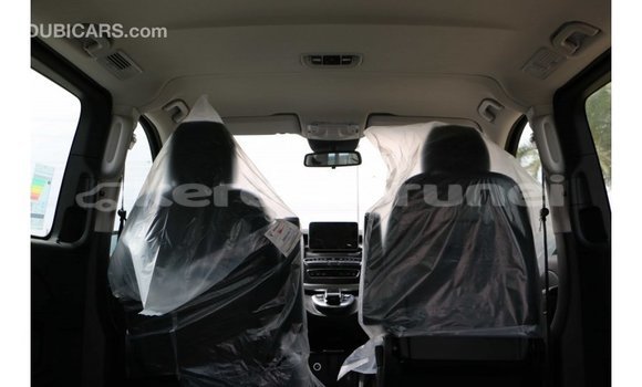 Buy Import Mercedes-Benz 250 Black Car in Import - Dubai in Belait Buy Import Mercedes-Benz 250 Black Car in Import - Dubai in Belait