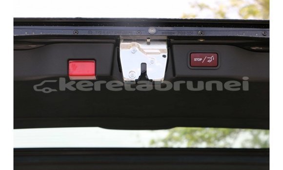 Buy Import Mercedes-Benz 250 Black Car in Import - Dubai in Belait Buy Import Mercedes-Benz 250 Black Car in Import - Dubai in Belait