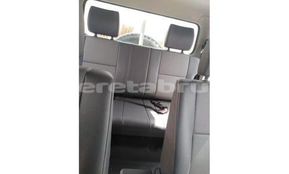 Buy Import Toyota Land Cruiser White Car in Import - Dubai in Belait Buy Import Toyota Land Cruiser White Car in Import - Dubai in Belait