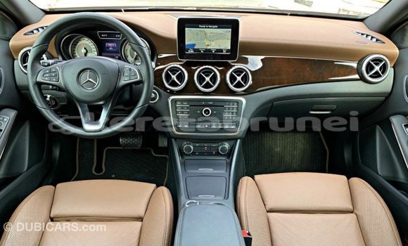 Buy Import Mercedes-Benz 250 Black Car in Import - Dubai in Belait Buy Import Mercedes-Benz 250 Black Car in Import - Dubai in Belait