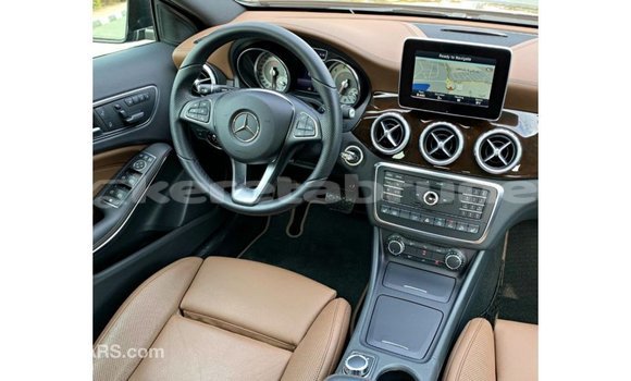 Buy Import Mercedes-Benz 250 Black Car in Import - Dubai in Belait Buy Import Mercedes-Benz 250 Black Car in Import - Dubai in Belait
