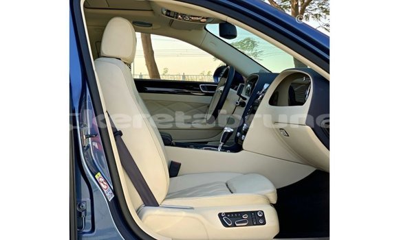 Buy Import Bentley Continental Flying Spur Blue Car in Import - Dubai in Belait Buy Import Bentley Continental Flying Spur Blue Car in Import - Dubai in Belait