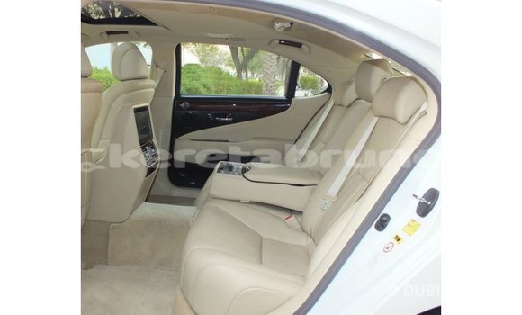 Buy Import Lexus LS White Car in Import - Dubai in Belait Buy Import Lexus LS White Car in Import - Dubai in Belait