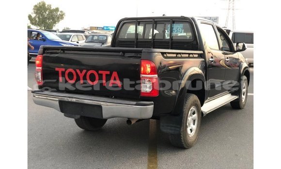 Buy Import Toyota Hilux Black Car in Import - Dubai in Belait Buy Import Toyota Hilux Black Car in Import - Dubai in Belait