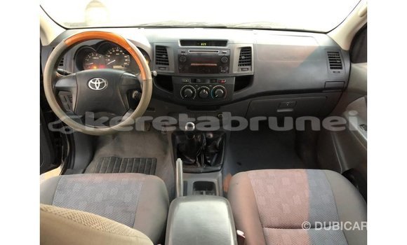 Buy Import Toyota Hilux Black Car in Import - Dubai in Belait Buy Import Toyota Hilux Black Car in Import - Dubai in Belait