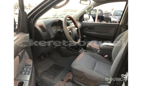Buy Import Toyota Hilux Black Car in Import - Dubai in Belait Buy Import Toyota Hilux Black Car in Import - Dubai in Belait