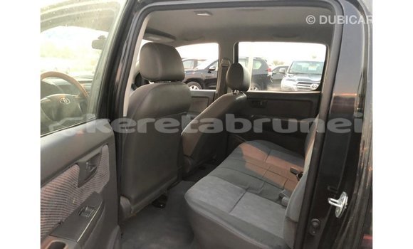 Buy Import Toyota Hilux Black Car in Import - Dubai in Belait Buy Import Toyota Hilux Black Car in Import - Dubai in Belait