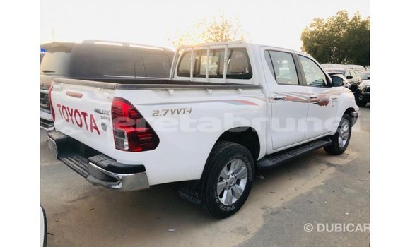 Buy Import Toyota Hilux White Car in Import - Dubai in Belait Buy Import Toyota Hilux White Car in Import - Dubai in Belait