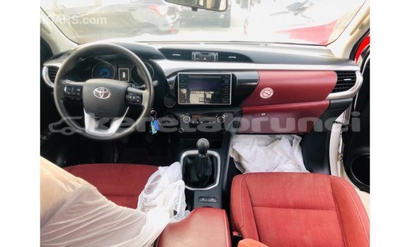 Buy Import Toyota Hilux White Car in Import - Dubai in Belait Buy Import Toyota Hilux White Car in Import - Dubai in Belait