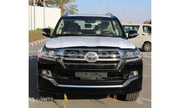 Buy Import Toyota Land Cruiser Black Car in Import - Dubai in Belait Buy Import Toyota Land Cruiser Black Car in Import - Dubai in Belait