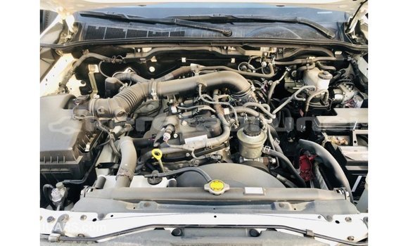 Buy Import Toyota Hilux White Car in Import - Dubai in Belait Buy Import Toyota Hilux White Car in Import - Dubai in Belait