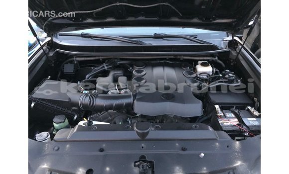 Buy Import Toyota Prado Black Car in Import - Dubai in Belait Buy Import Toyota Prado Black Car in Import - Dubai in Belait