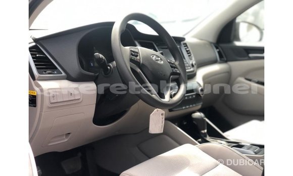 Buy Import Hyundai Tucson Black Car in Import - Dubai in Belait Buy Import Hyundai Tucson Black Car in Import - Dubai in Belait