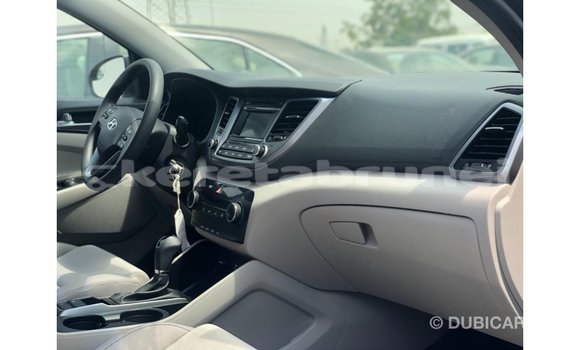 Buy Import Hyundai Tucson Black Car in Import - Dubai in Belait Buy Import Hyundai Tucson Black Car in Import - Dubai in Belait