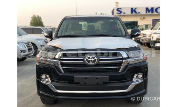 Buy Import Toyota Land Cruiser Black Car in Import - Dubai in Belait Buy Import Toyota Land Cruiser Black Car in Import - Dubai in Belait