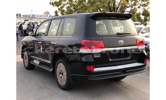 Buy Import Toyota Land Cruiser Black Car in Import - Dubai in Belait Buy Import Toyota Land Cruiser Black Car in Import - Dubai in Belait