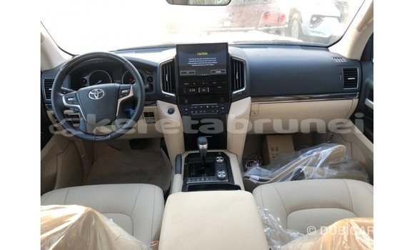 Buy Import Toyota Land Cruiser Black Car in Import - Dubai in Belait Buy Import Toyota Land Cruiser Black Car in Import - Dubai in Belait