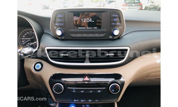 Buy Import Hyundai Tucson Brown Car in Import - Dubai in Belait Buy Import Hyundai Tucson Brown Car in Import - Dubai in Belait