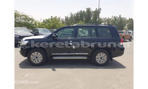 Buy Import Toyota Land Cruiser Black Car in Import - Dubai in Belait Buy Import Toyota Land Cruiser Black Car in Import - Dubai in Belait