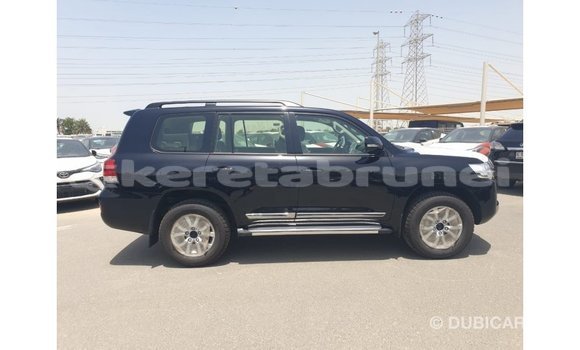 Buy Import Toyota Land Cruiser Black Car in Import - Dubai in Belait Buy Import Toyota Land Cruiser Black Car in Import - Dubai in Belait