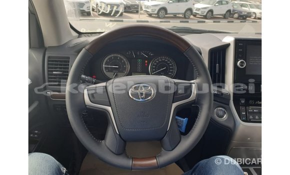 Buy Import Toyota Land Cruiser Black Car in Import - Dubai in Belait Buy Import Toyota Land Cruiser Black Car in Import - Dubai in Belait