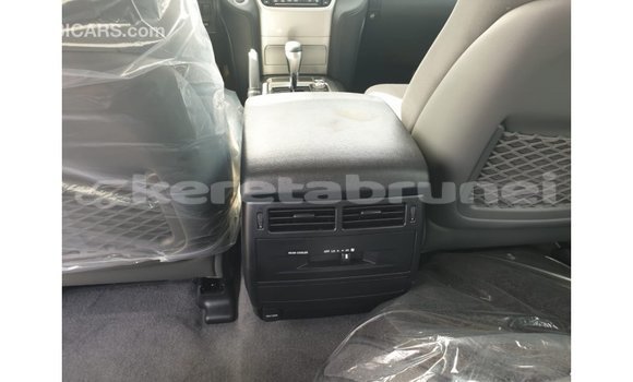 Buy Import Toyota Land Cruiser Black Car in Import - Dubai in Belait Buy Import Toyota Land Cruiser Black Car in Import - Dubai in Belait