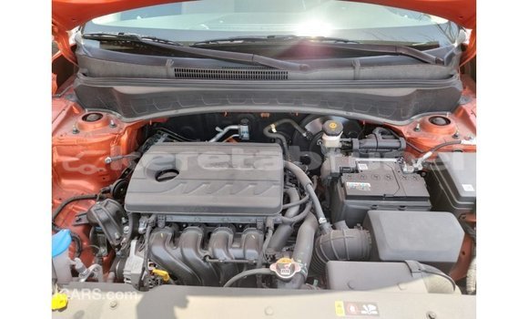 Buy Import Kia Carens Other Car in Import - Dubai in Belait Buy Import Kia Carens Other Car in Import - Dubai in Belait