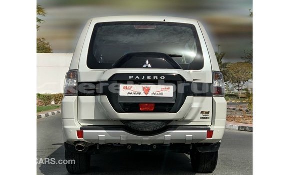 Buy Import Mitsubishi Pajero White Car in Import - Dubai in Belait Buy Import Mitsubishi Pajero White Car in Import - Dubai in Belait