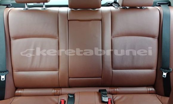 Buy Used BMW 5–Series White Car in Bandar Seri Begawan in Brunei-Muara Buy Used BMW 5–Series White Car in Bandar Seri Begawan in Brunei-Muara