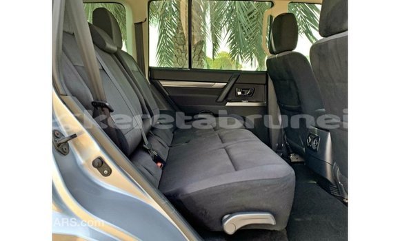 Buy Import Mitsubishi Pajero Other Car in Import - Dubai in Belait Buy Import Mitsubishi Pajero Other Car in Import - Dubai in Belait
