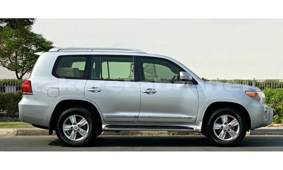 Buy Import Toyota Land Cruiser Other Car in Import - Dubai in Belait Buy Import Toyota Land Cruiser Other Car in Import - Dubai in Belait
