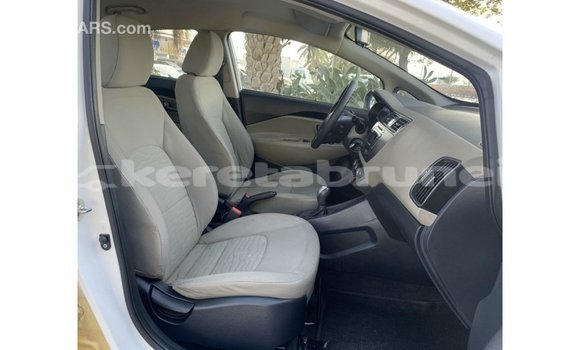 Buy Import Kia Rio White Car in Import - Dubai in Belait Buy Import Kia Rio White Car in Import - Dubai in Belait