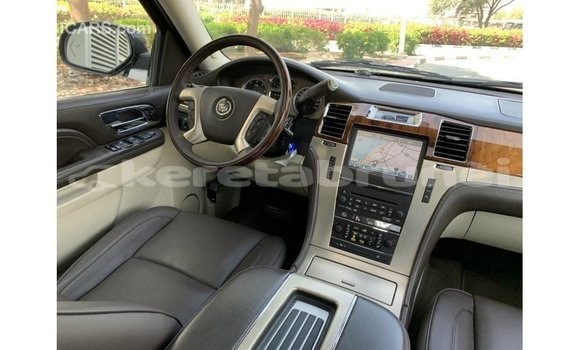 Buy Import Cadillac Escalade Black Car in Import - Dubai in Belait Buy Import Cadillac Escalade Black Car in Import - Dubai in Belait